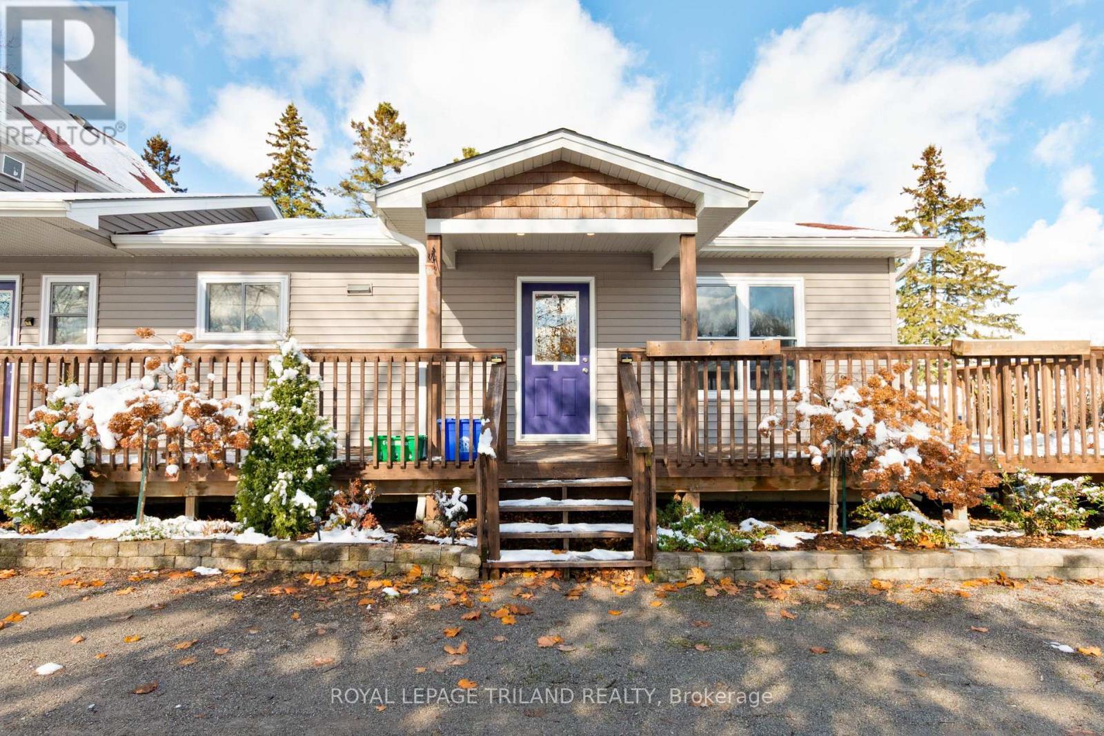 Secondary Suite - 9664 Belmont Road, Central Elgin (New Sarum), ON - Outdoor With Deck Patio Veranda