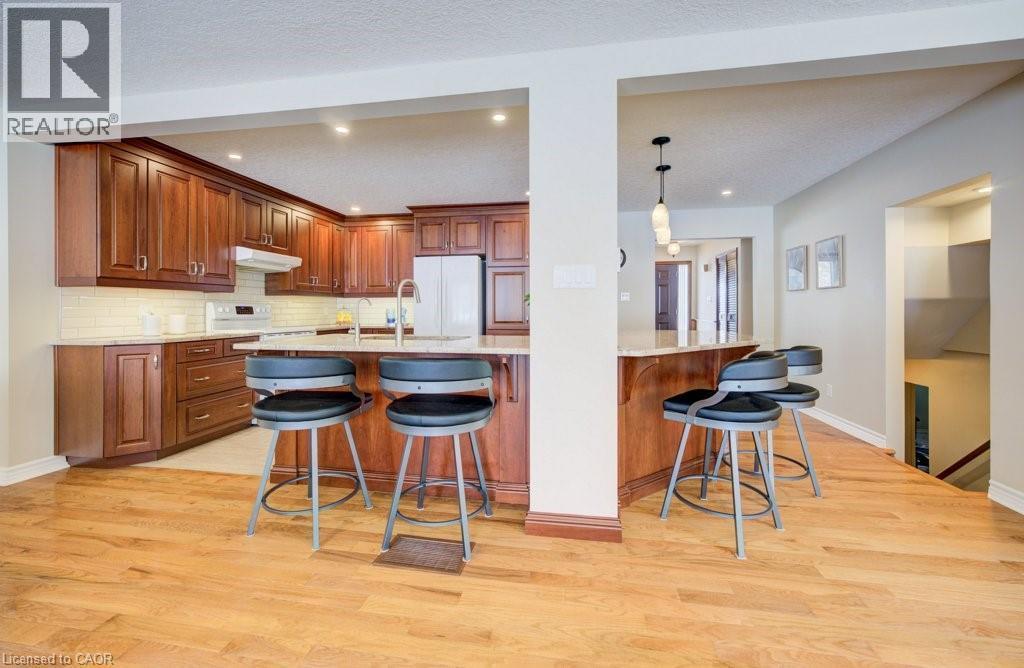 66 Water Street, Ayr, ON - Indoor Photo Showing Kitchen