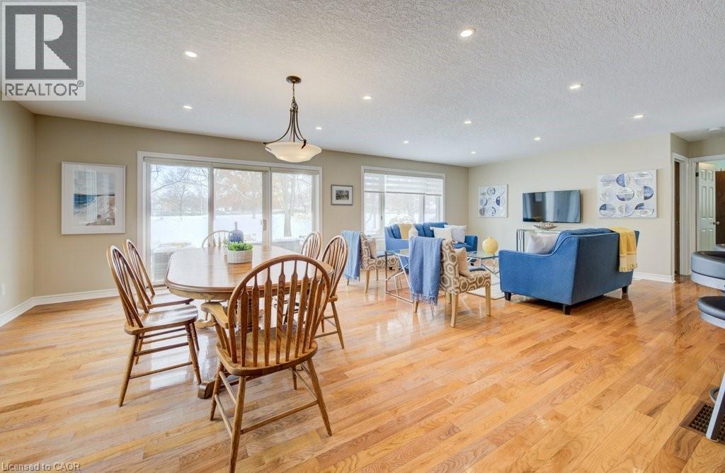 66 Water Street, Ayr, ON - Indoor Photo Showing Other Room