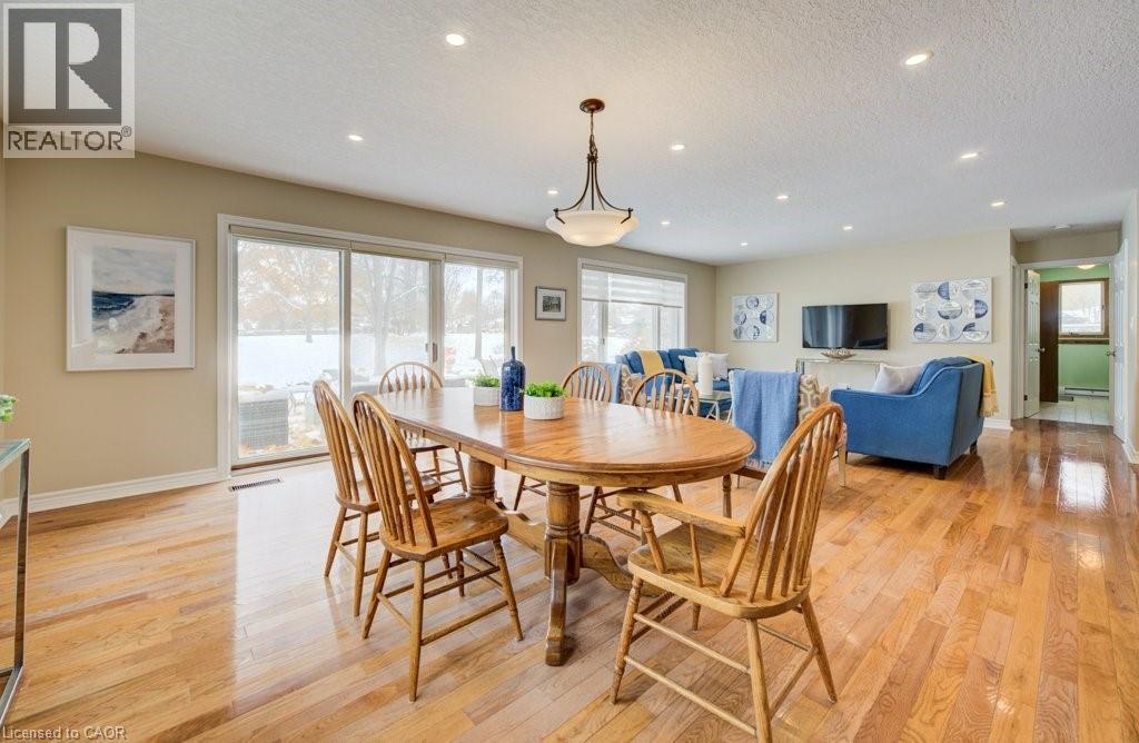 66 Water Street, Ayr, ON - Indoor Photo Showing Dining Room