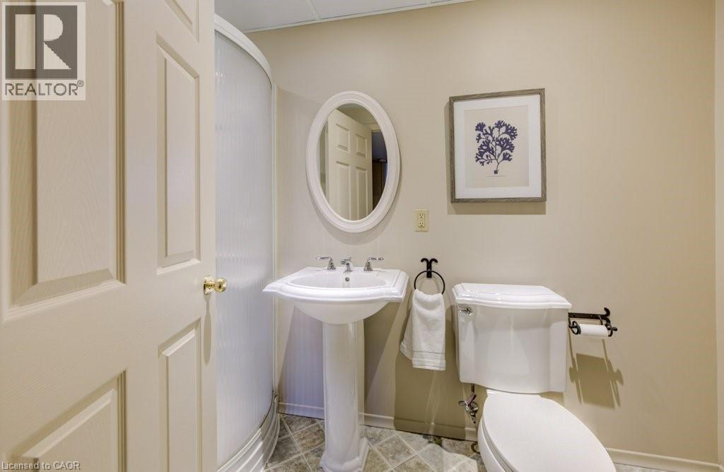 66 Water Street, Ayr, ON - Indoor Photo Showing Bathroom