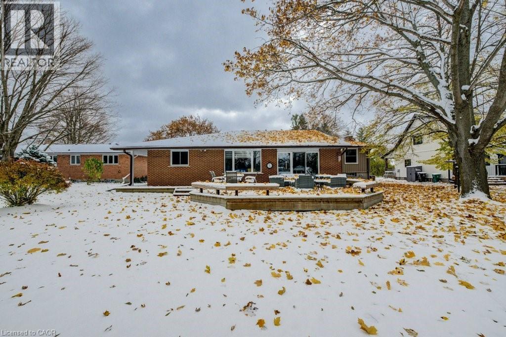 66 Water Street, Ayr, ON - Outdoor