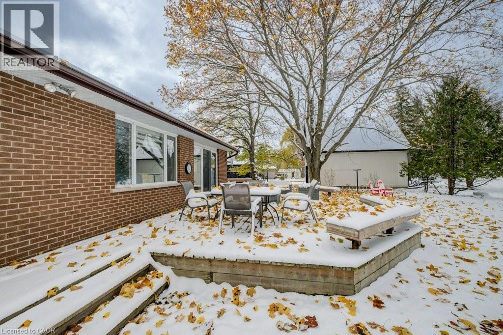 66 Water Street, Ayr, ON - Outdoor