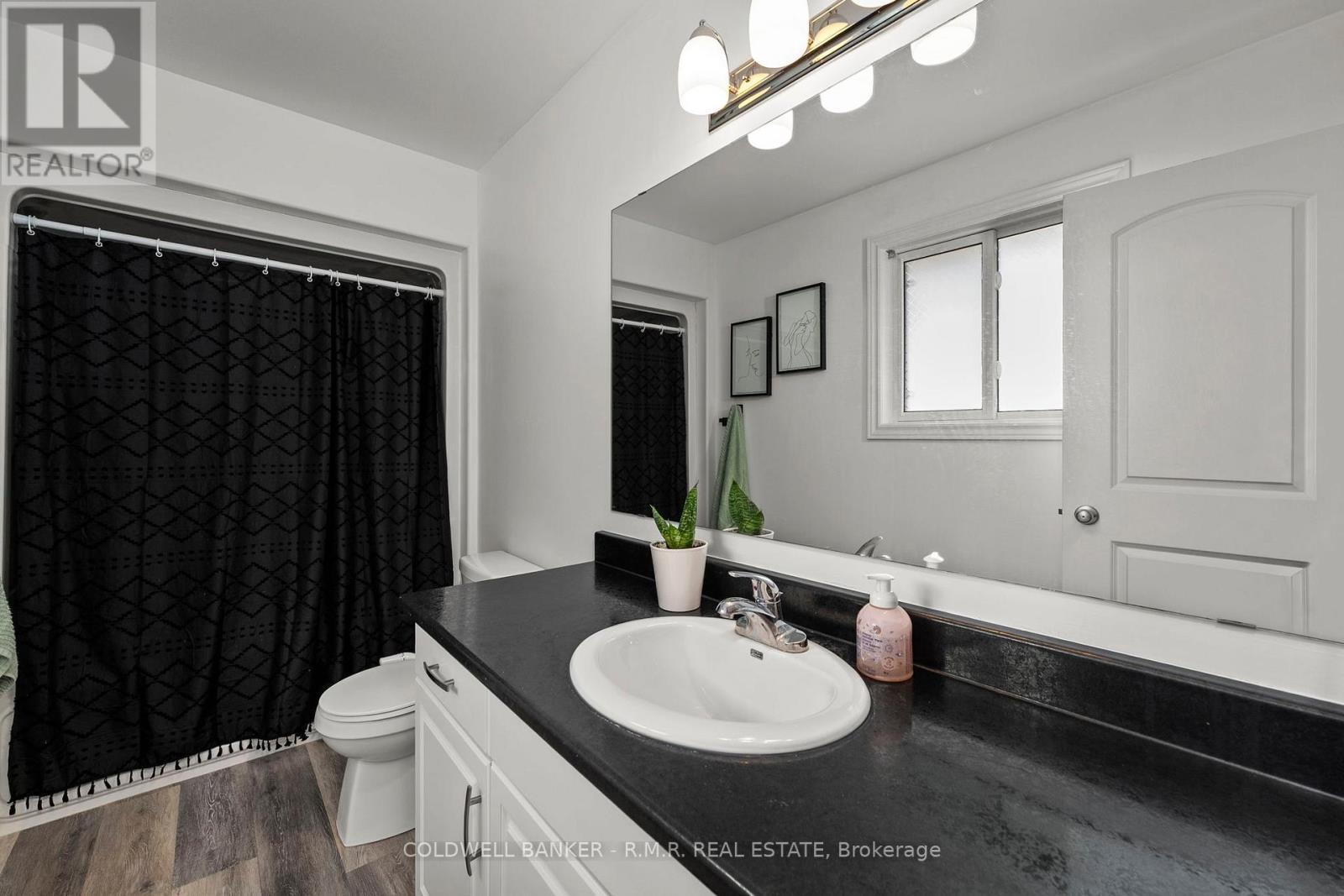 13 Noah Lane, Asphodel-Norwood, ON - Indoor Photo Showing Bathroom