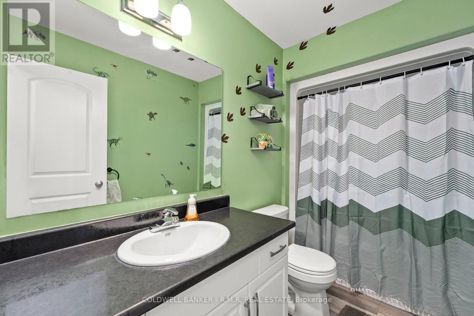 13 Noah Lane, Asphodel-Norwood, ON - Indoor Photo Showing Bathroom