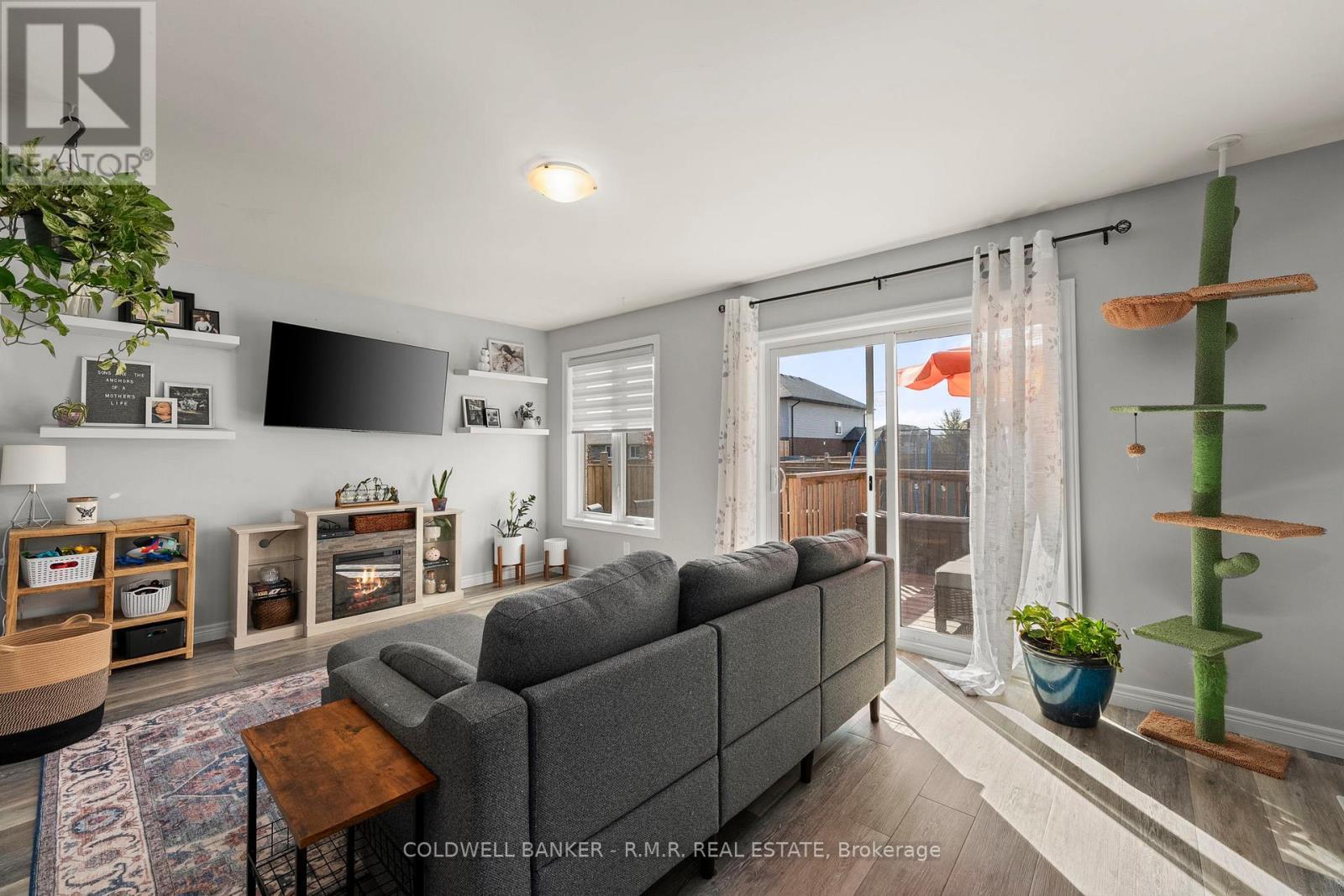 13 Noah Lane, Asphodel-Norwood, ON - Indoor Photo Showing Living Room