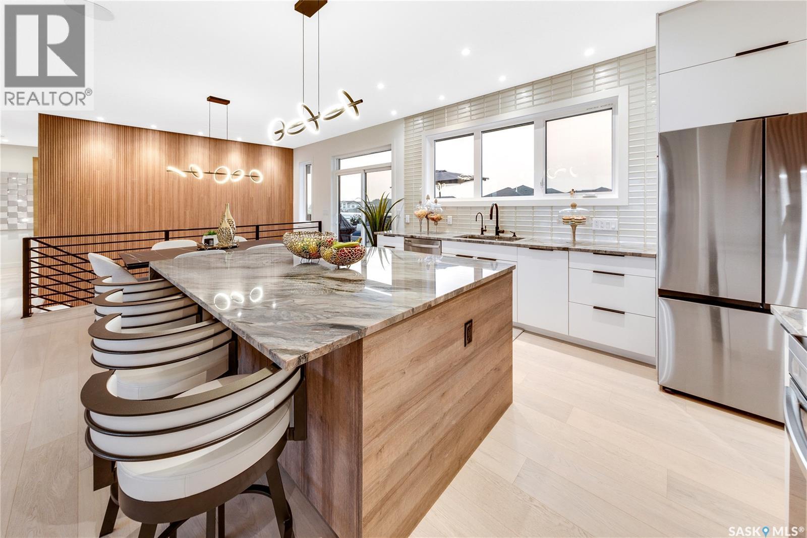 225 Edgemont Crescent, Corman Park Rm No. 344, SK - Indoor Photo Showing Kitchen