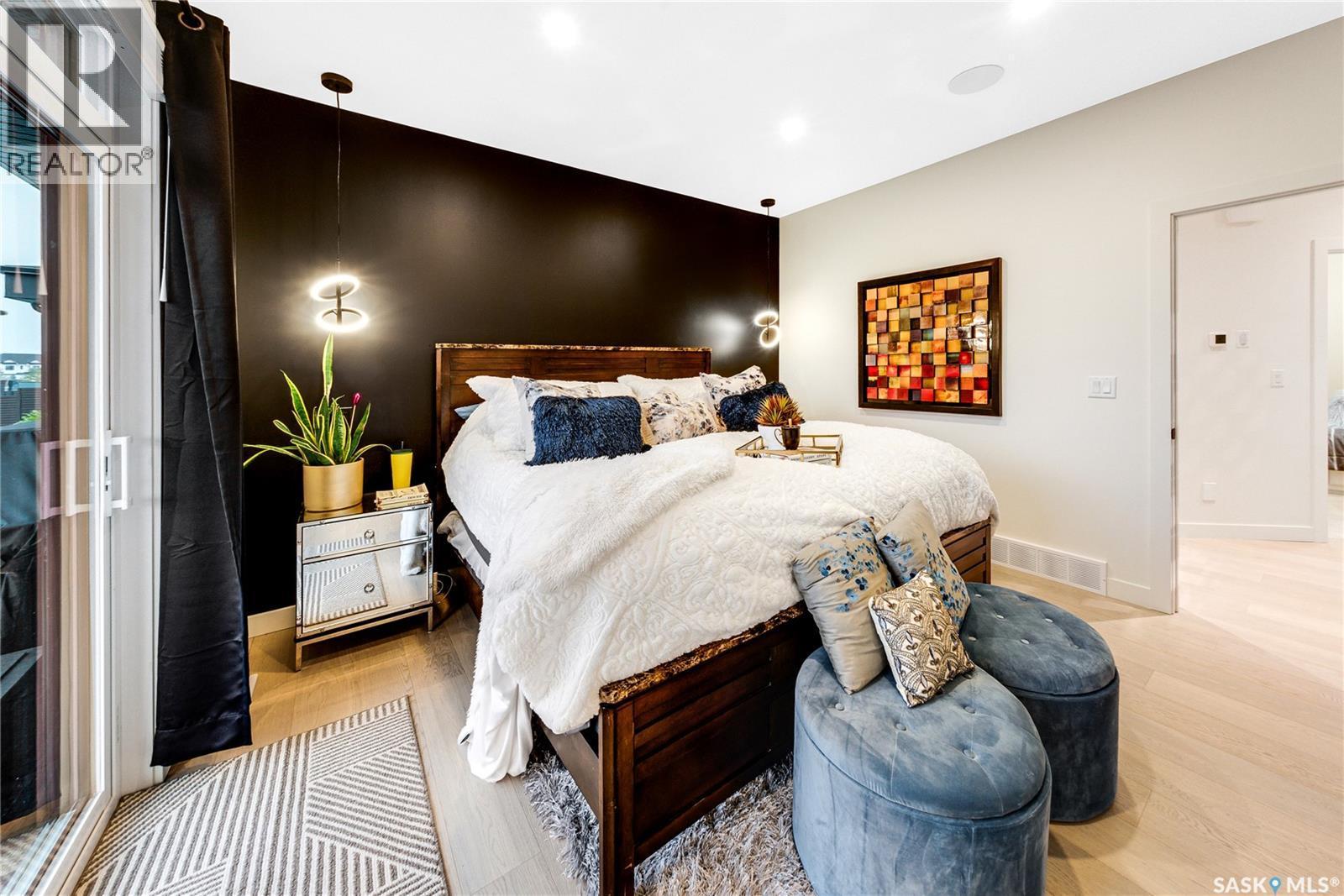 225 Edgemont Crescent, Corman Park Rm No. 344, SK - Indoor Photo Showing Bedroom