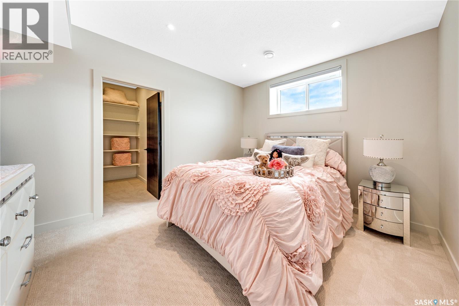 225 Edgemont Crescent, Corman Park Rm No. 344, SK - Indoor Photo Showing Bedroom