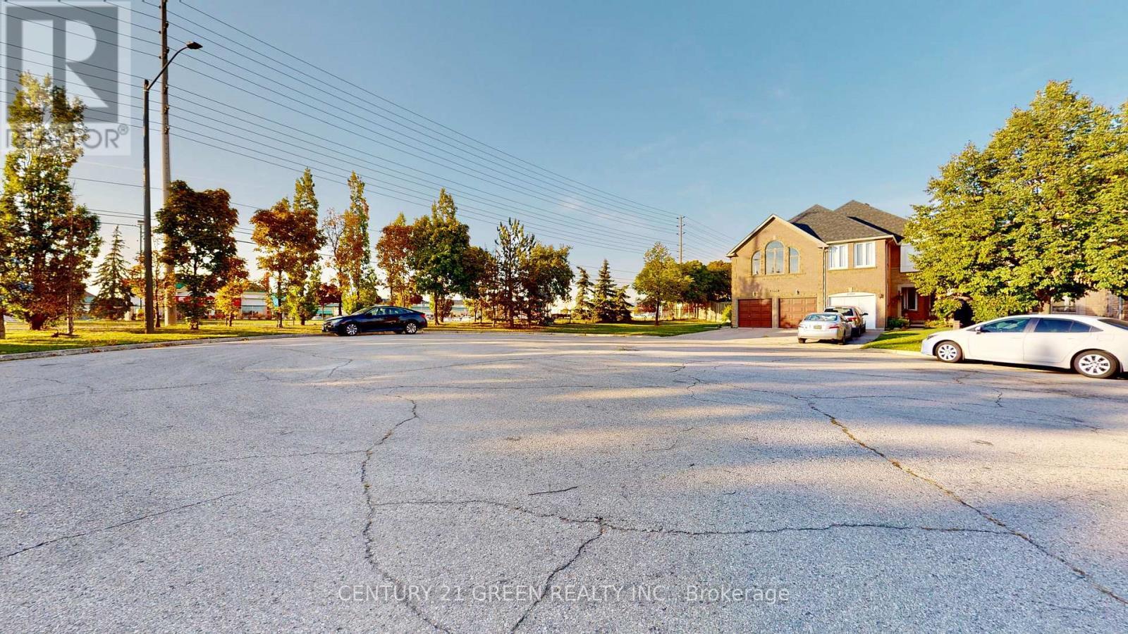 6991 Roundwood Court, Mississauga, ON - Outdoor