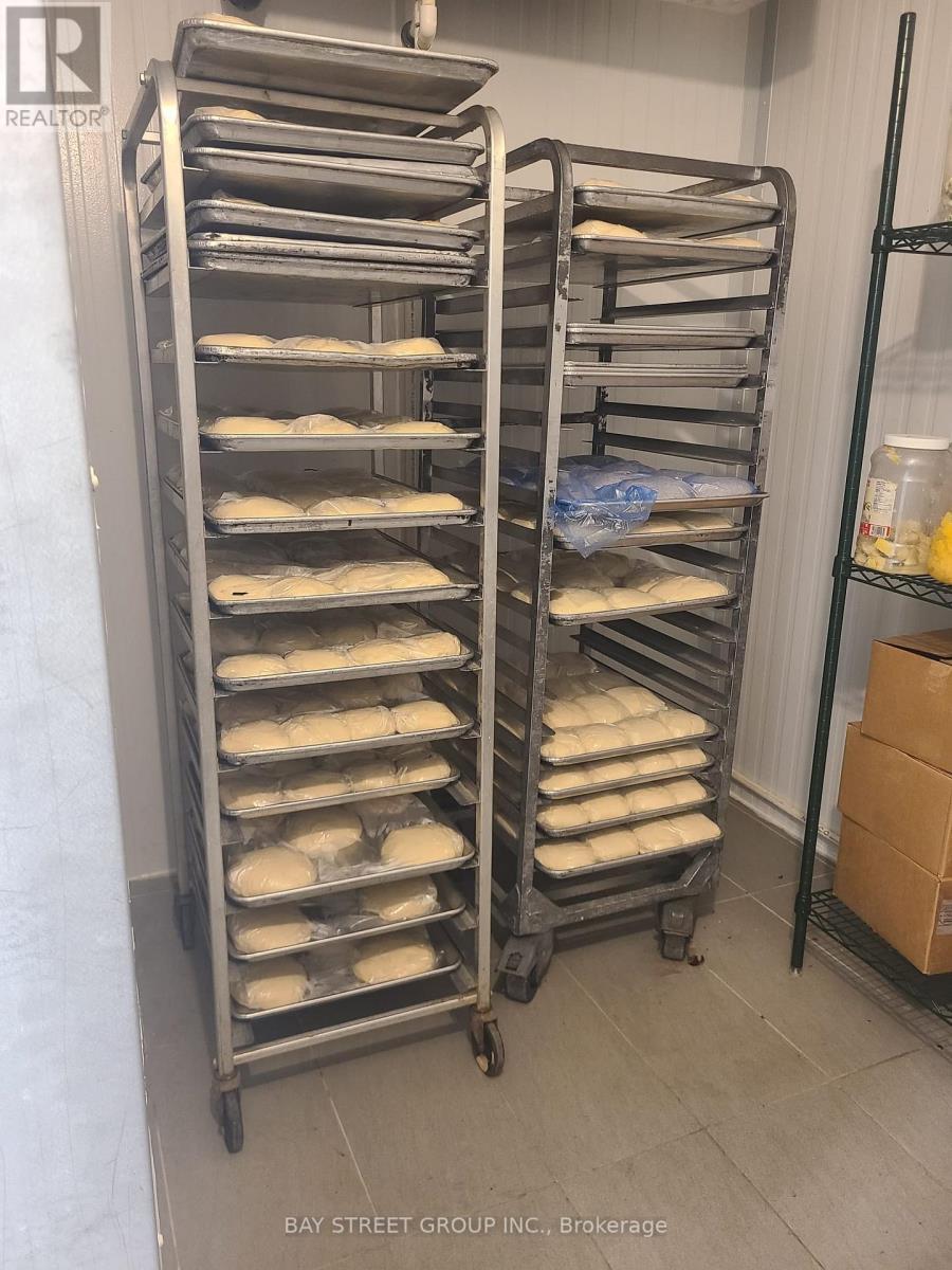 749 King Street E, Cambridge, ON