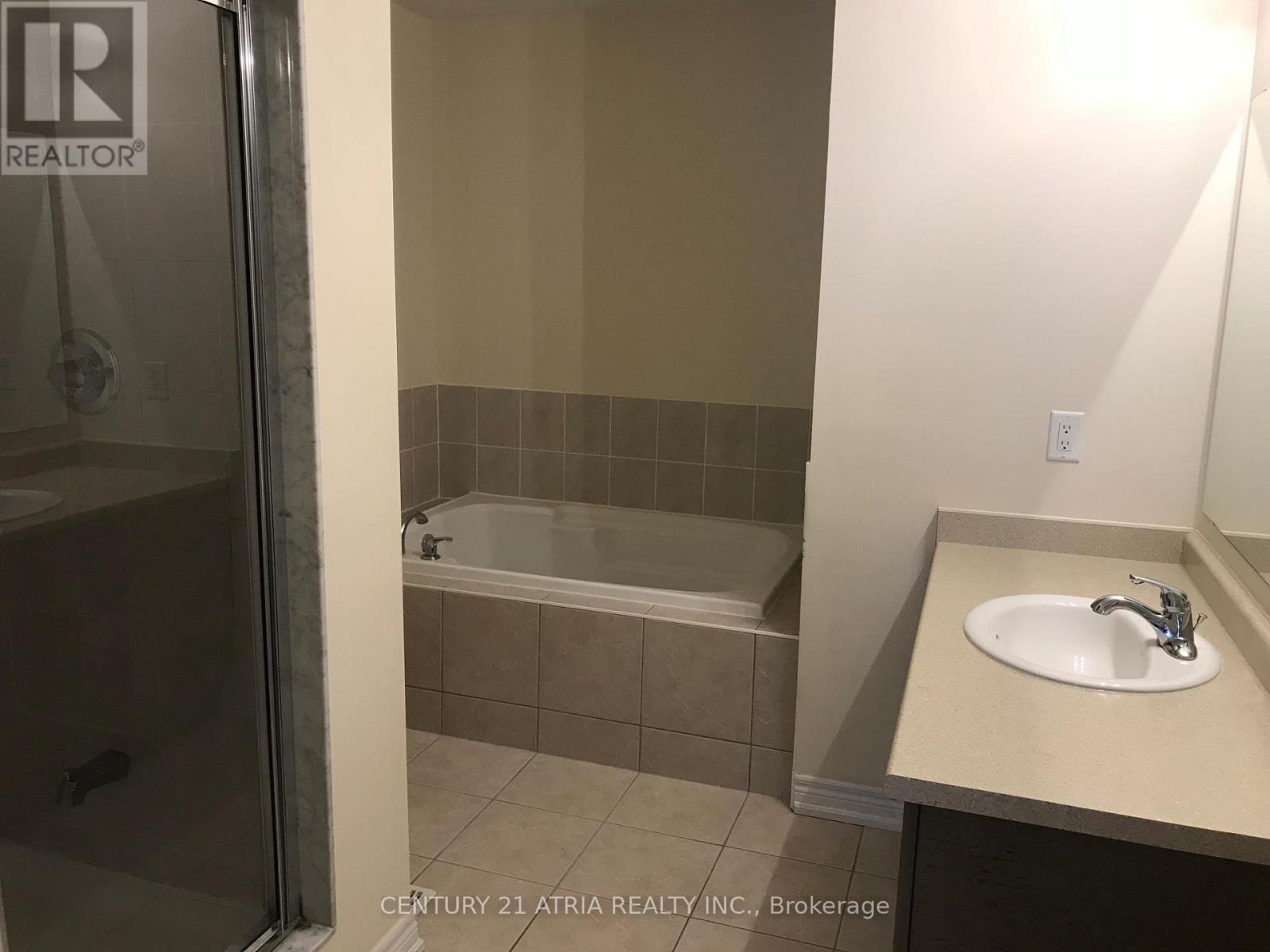 14 Sibbald Avenue, Markham, ON - Indoor Photo Showing Bathroom