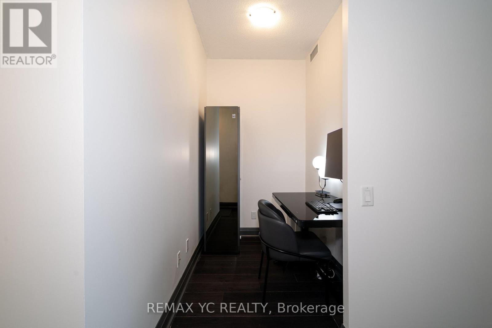 1709 - 83 Redpath Avenue, Toronto, ON - Indoor Photo Showing Other Room