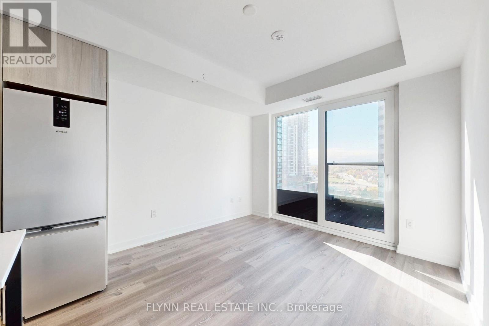 909 - 395 Square One Drive, Mississauga, ON - Indoor Photo Showing Other Room