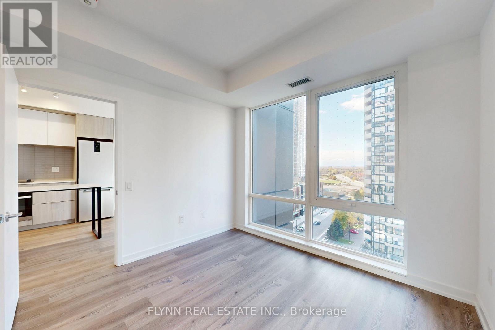 909 - 395 Square One Drive, Mississauga, ON - Indoor