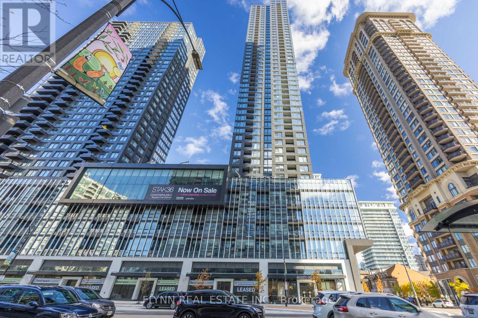 909 - 395 Square One Drive, Mississauga, ON - Outdoor With Facade