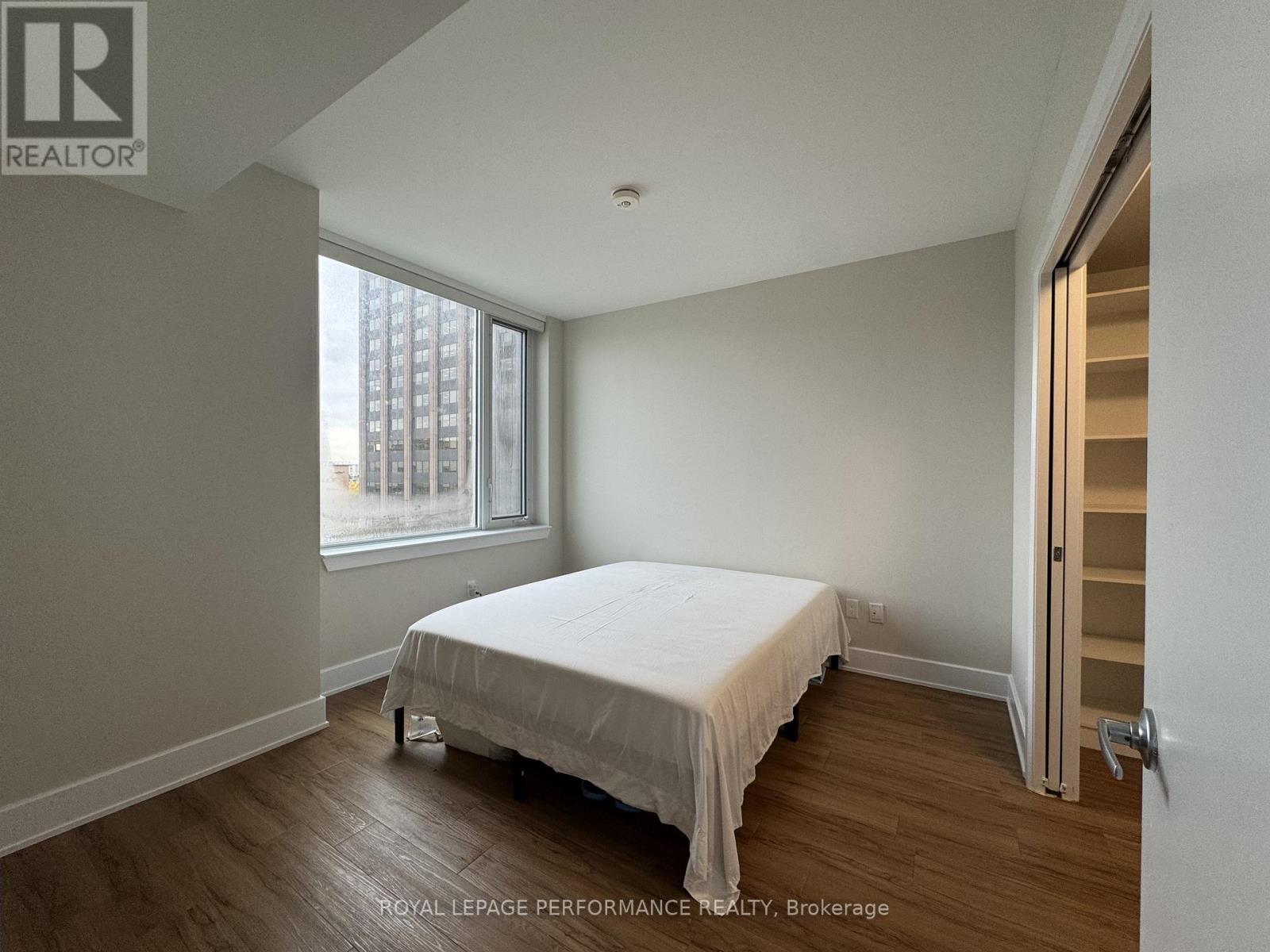 0804 - 518 Rochester Street, Ottawa, ON - Indoor Photo Showing Bedroom