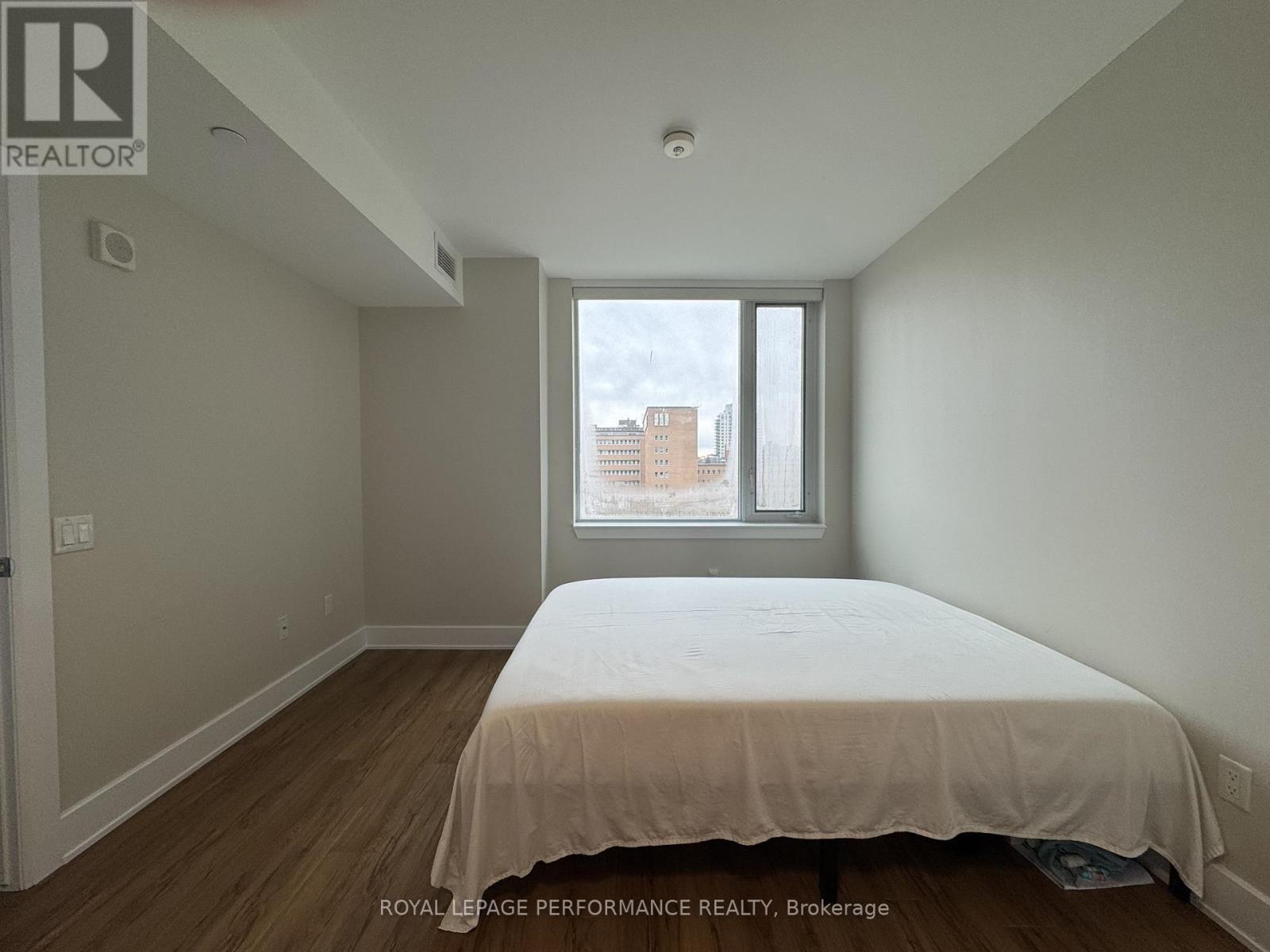 0804 - 518 Rochester Street, Ottawa, ON - Indoor Photo Showing Bedroom