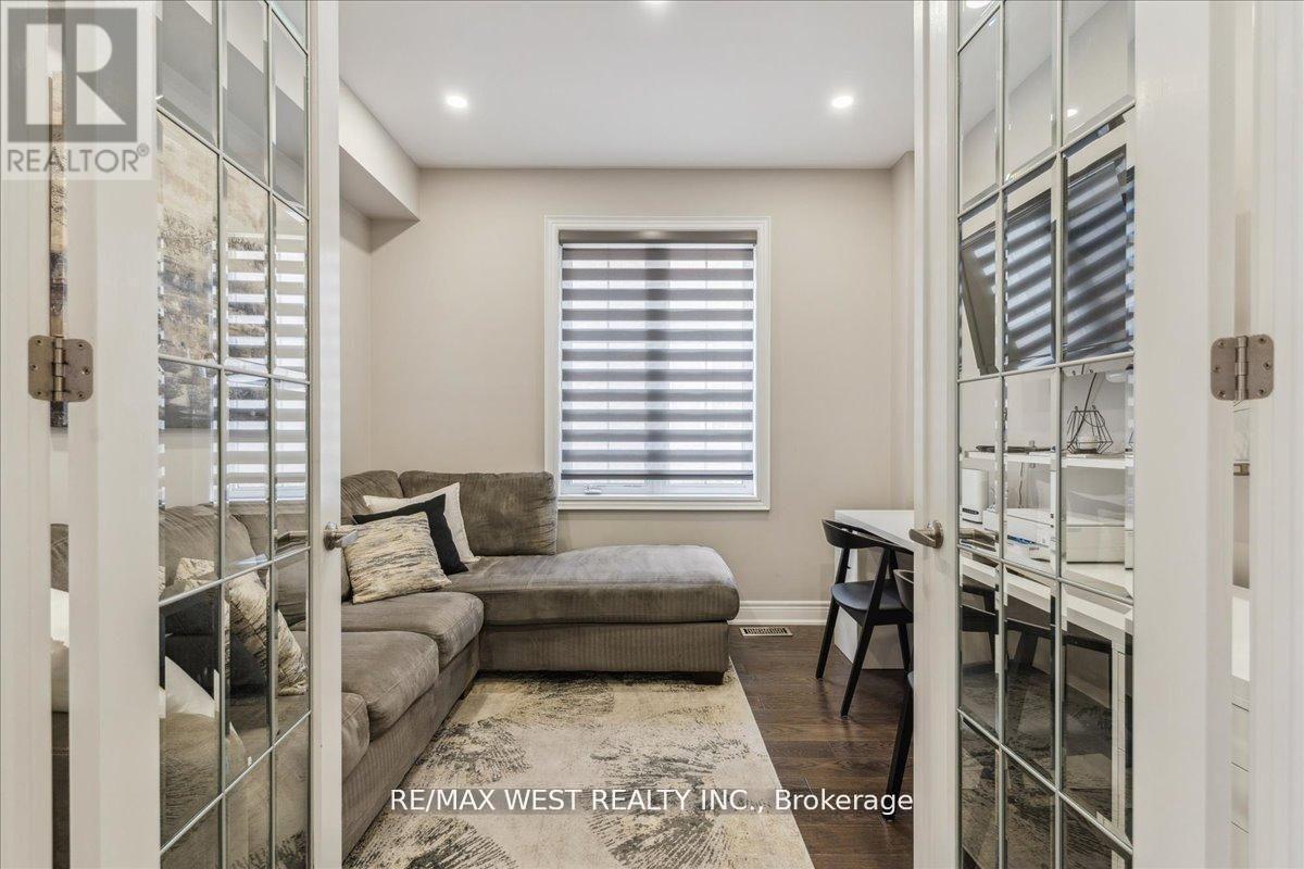 39 Condor Way, Vaughan, ON - Indoor