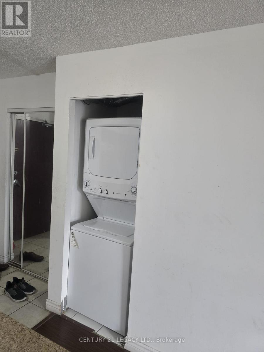 306 - 7405 Goreway Drive, Mississauga, ON - Indoor Photo Showing Laundry Room