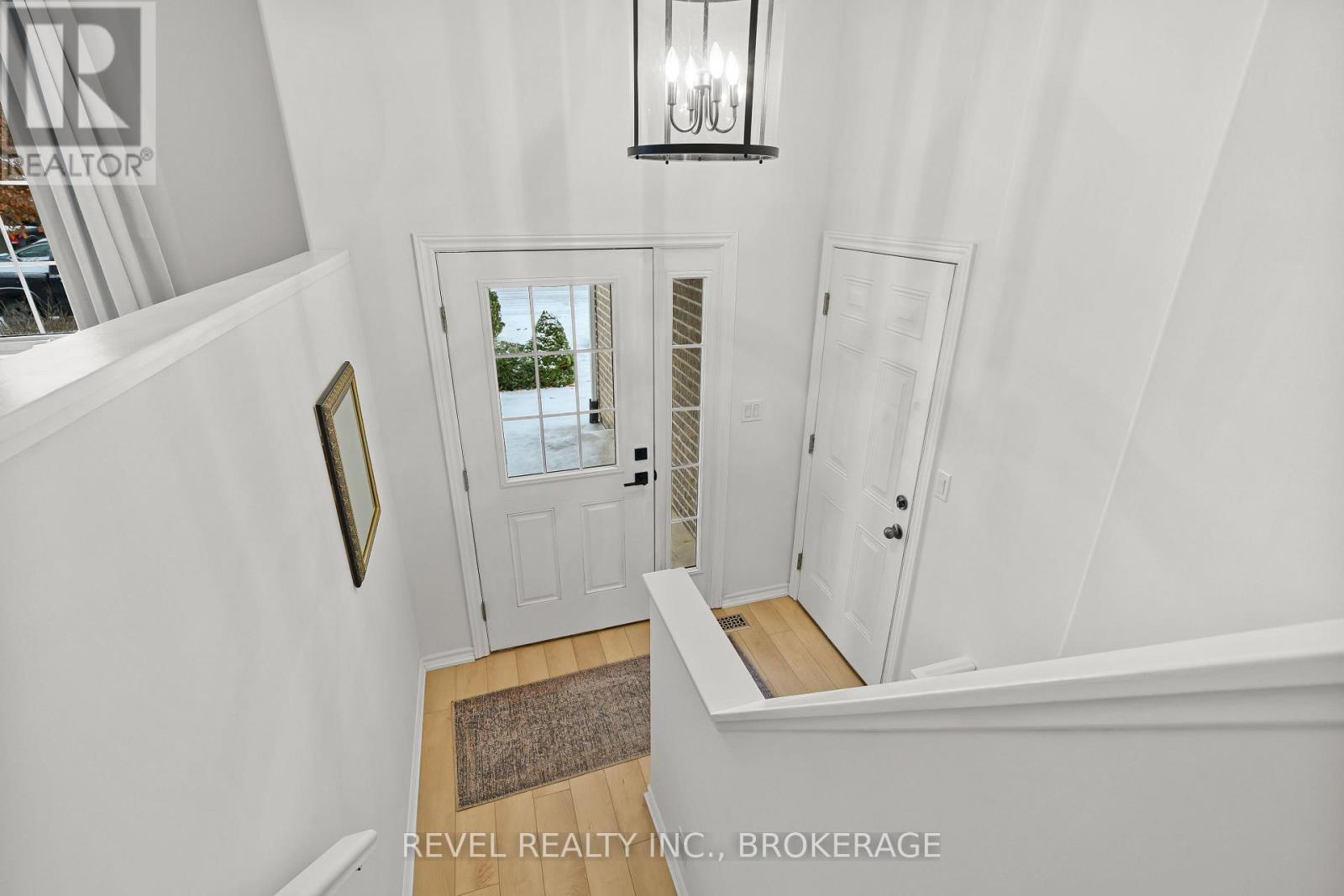 108 Islandview Drive, Loyalist (Amherstview), ON - Indoor Photo Showing Other Room