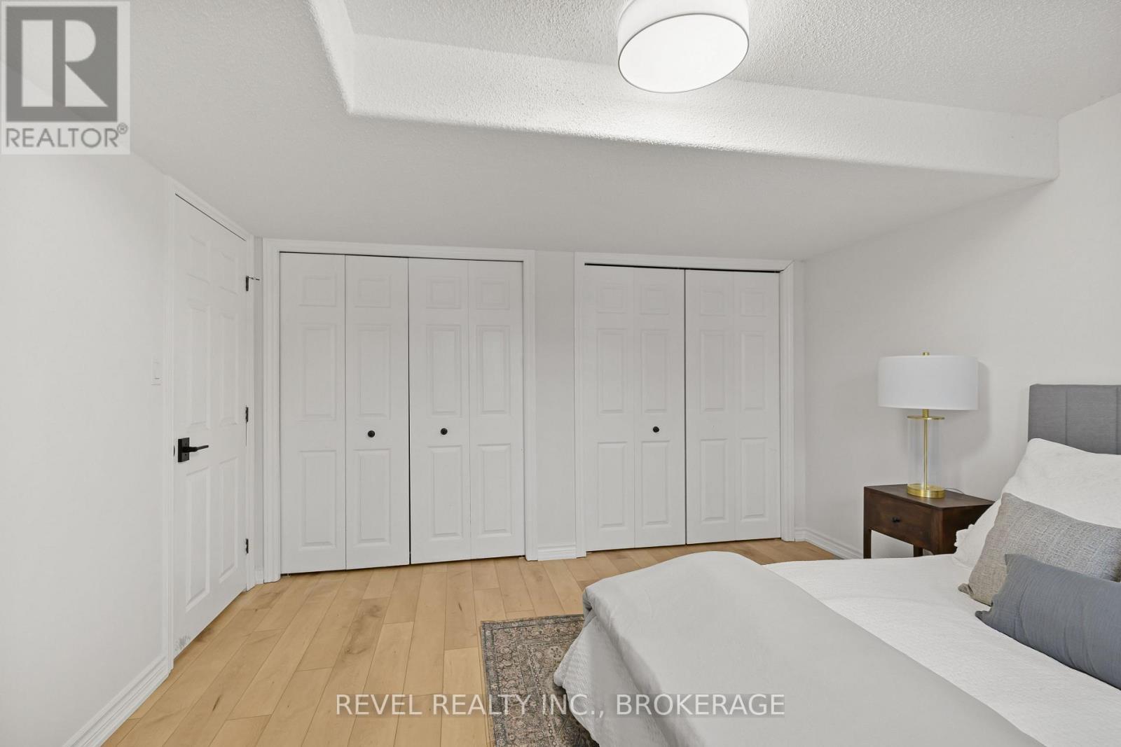 108 Islandview Drive, Loyalist (Amherstview), ON - Indoor Photo Showing Bedroom