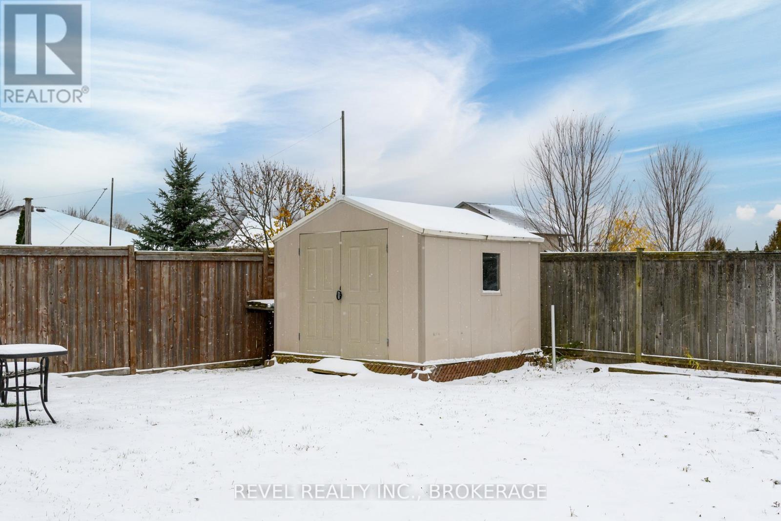 108 Islandview Drive, Loyalist (Amherstview), ON - Outdoor