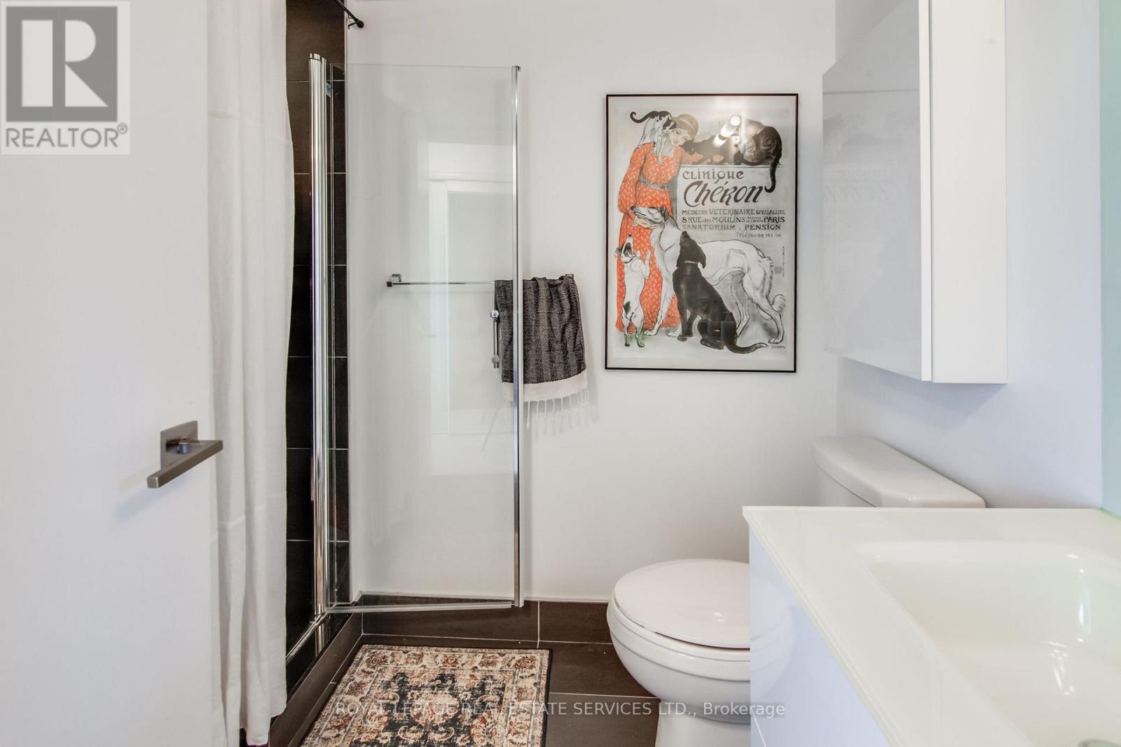 906 - 111 St Clair Avenue W, Toronto, ON - Indoor Photo Showing Bathroom