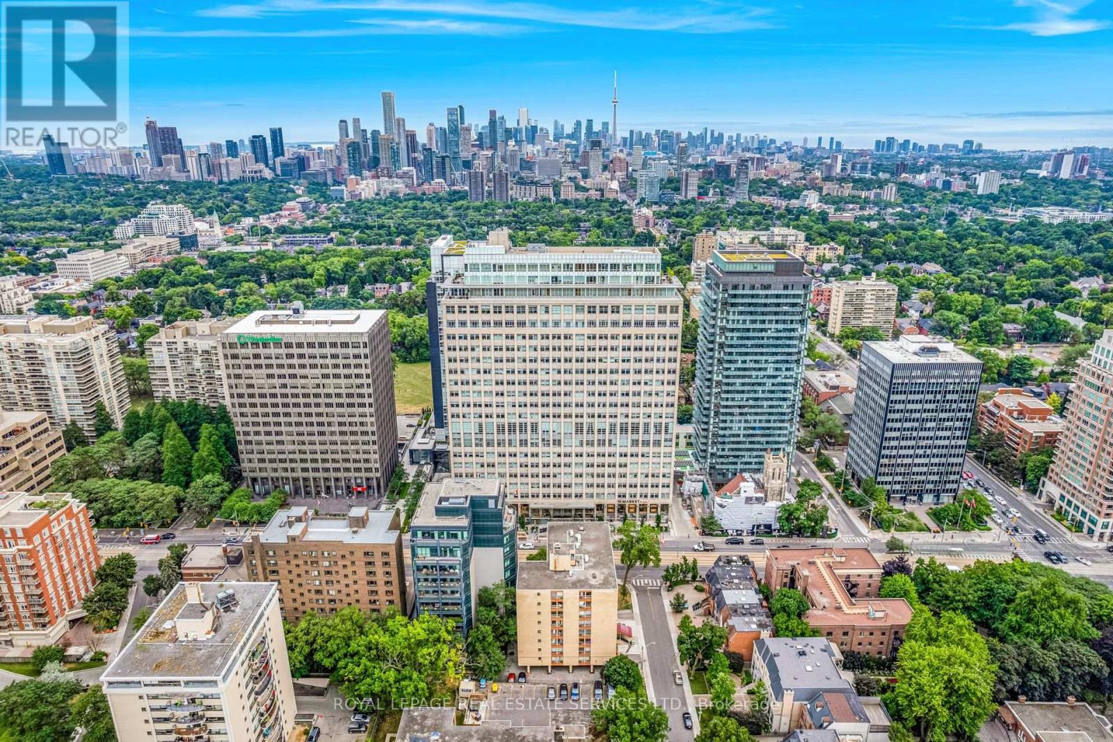 906 - 111 St Clair Avenue W, Toronto, ON - Outdoor With View
