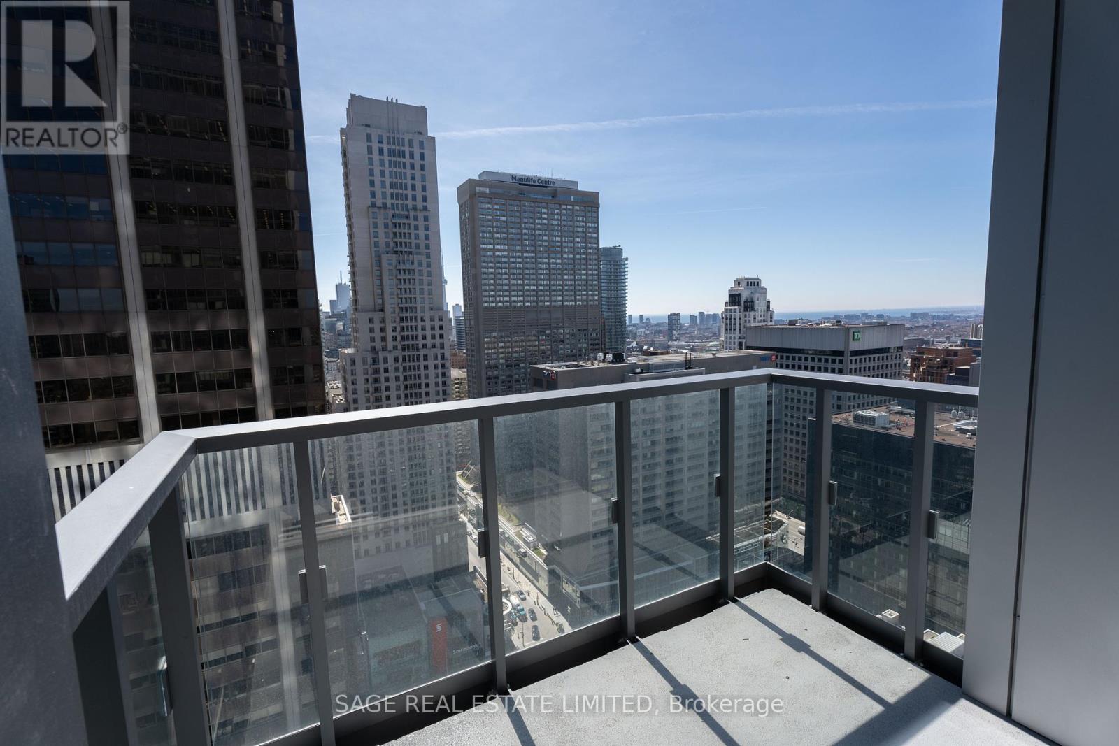 2903 - 8 Cumberland Street, Toronto, ON - Outdoor