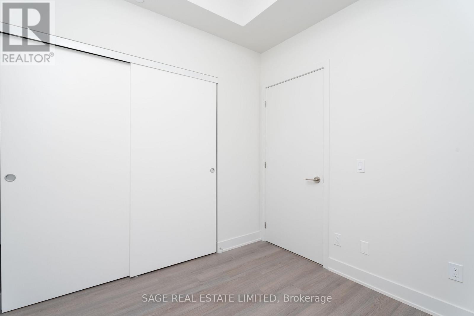 2903 - 8 Cumberland Street, Toronto, ON - Indoor Photo Showing Other Room