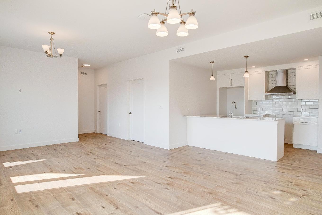 Overall view - 201-5961 Boul. René-Lévesque, Sherbrooke (Brompton/Rock Forest/Saint-Élie/Deauville), QC - Indoor Photo Showing Kitchen