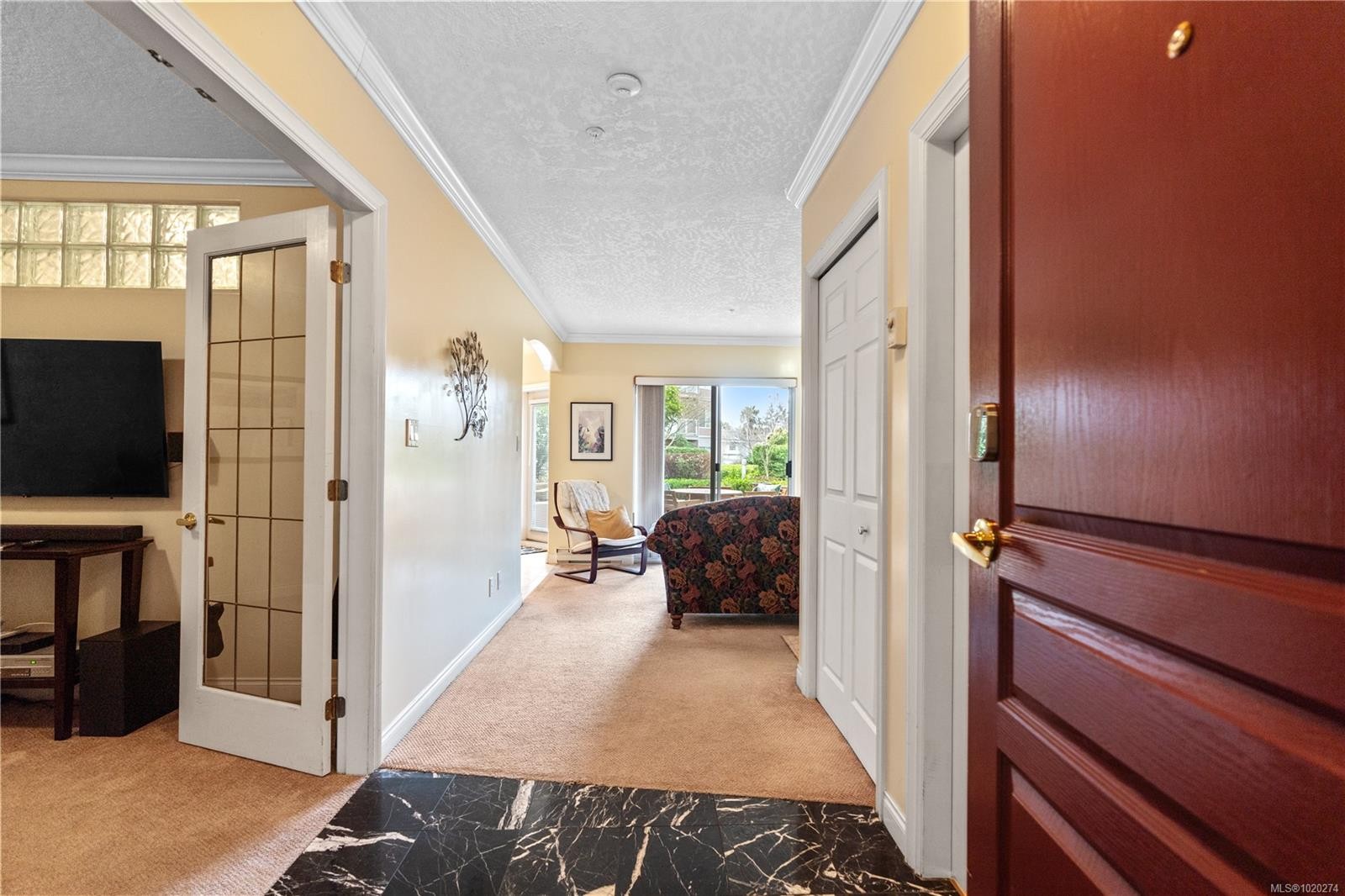 102-405 Quebec St, Victoria, BC - Indoor Photo Showing Other Room