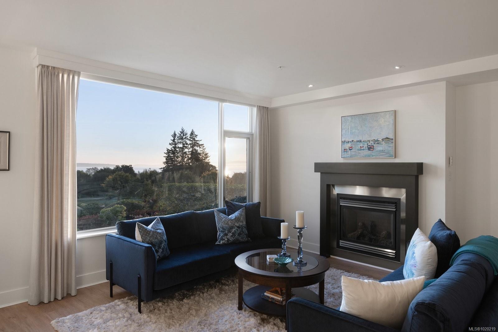 5322 Sayward Hill Cres, Saanich, BC