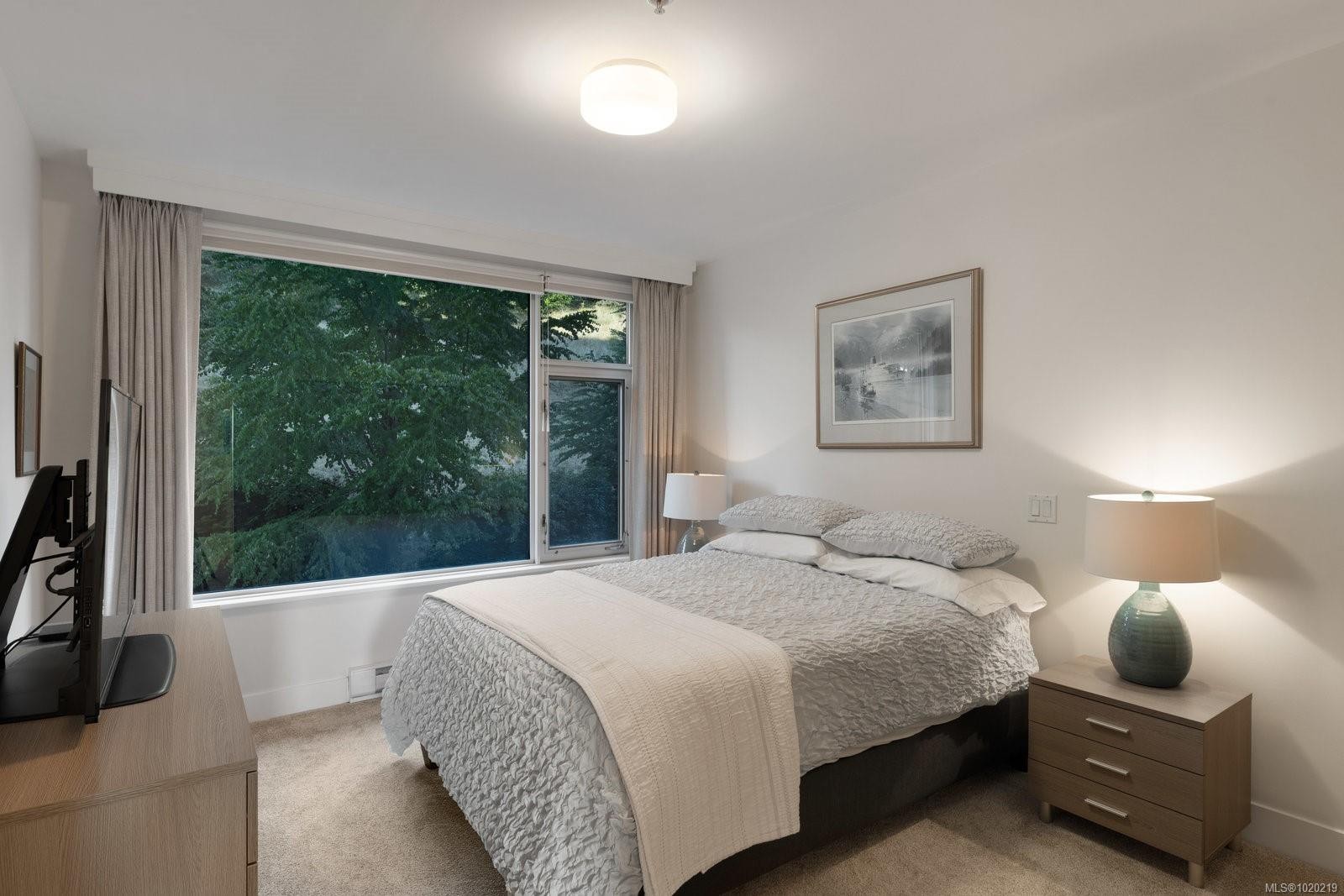 5322 Sayward Hill Cres, Saanich, BC