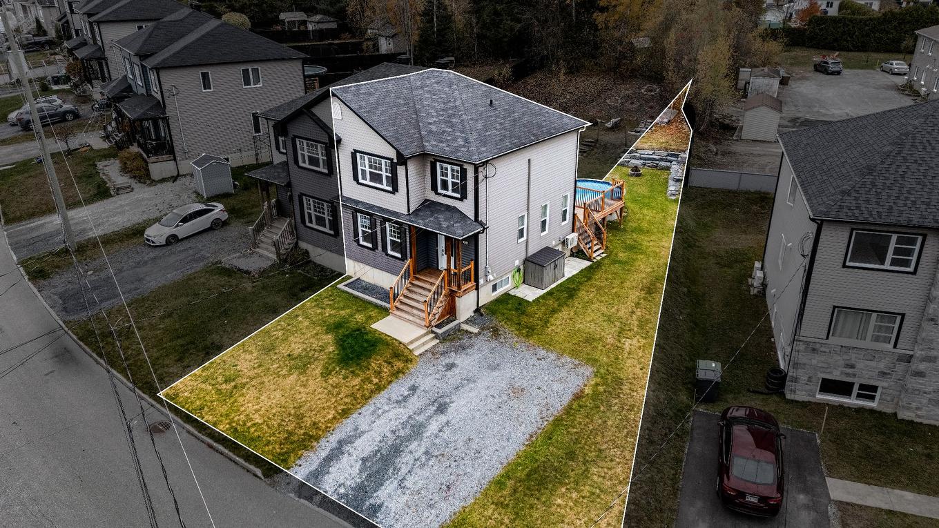 Photo aérienne - 1397 Rue Adélard-Dumas, Sherbrooke (Fleurimont), QC - Outdoor