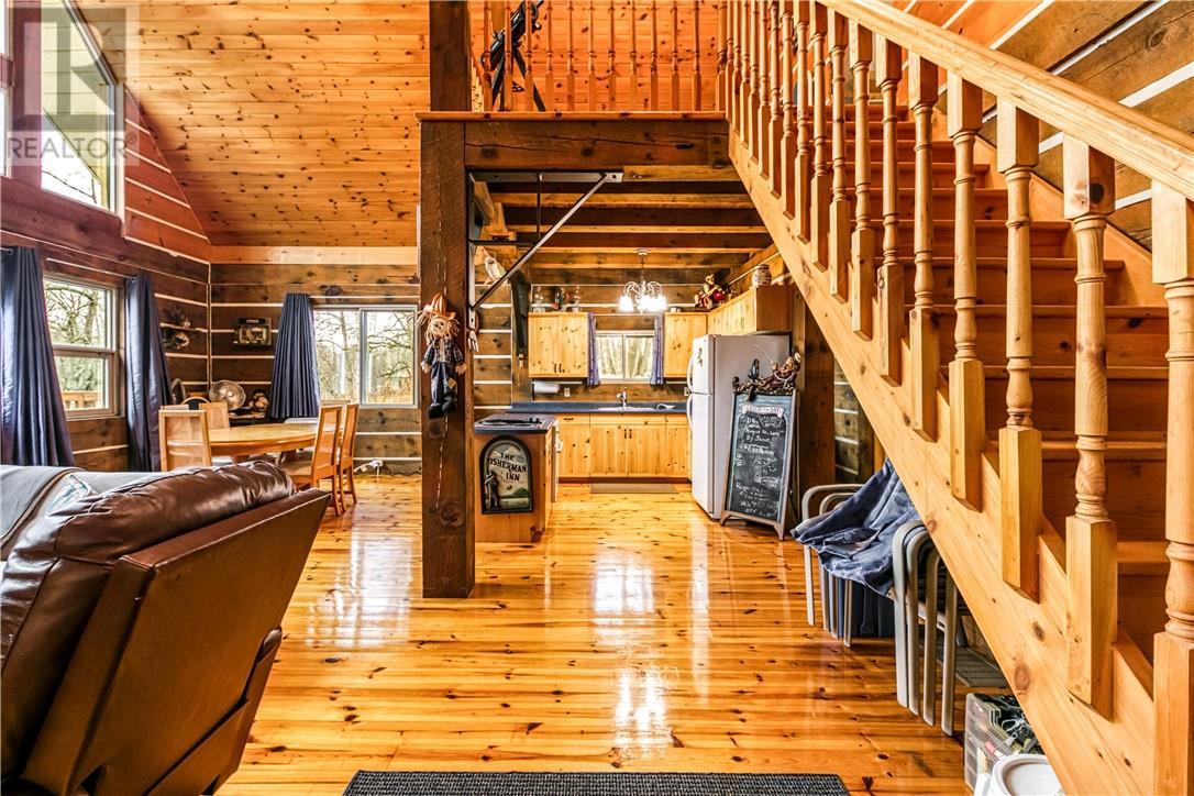 55 Brouse Road, Massey, ON - Indoor Photo Showing Other Room