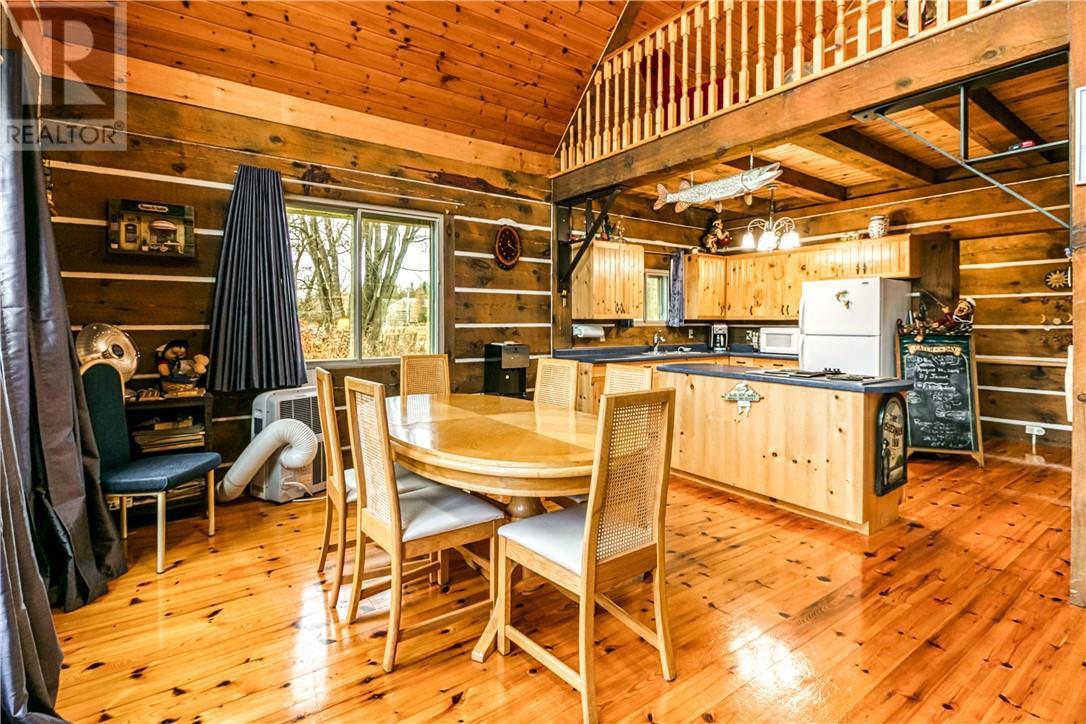 55 Brouse Road, Massey, ON - Indoor Photo Showing Other Room