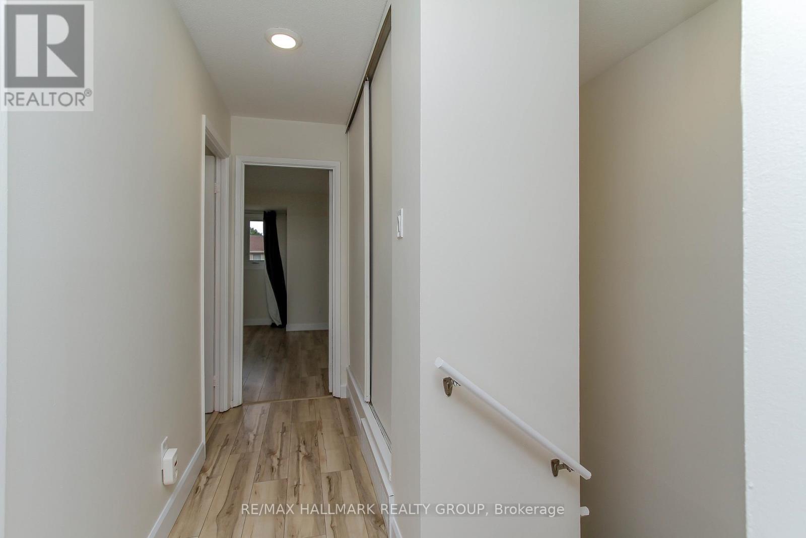 1800 Stonehenge Crescent, Ottawa, ON - Indoor Photo Showing Other Room
