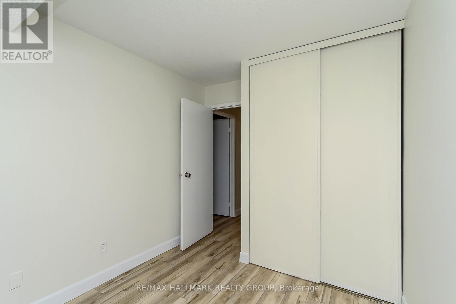 1800 Stonehenge Crescent, Ottawa, ON - Indoor Photo Showing Other Room