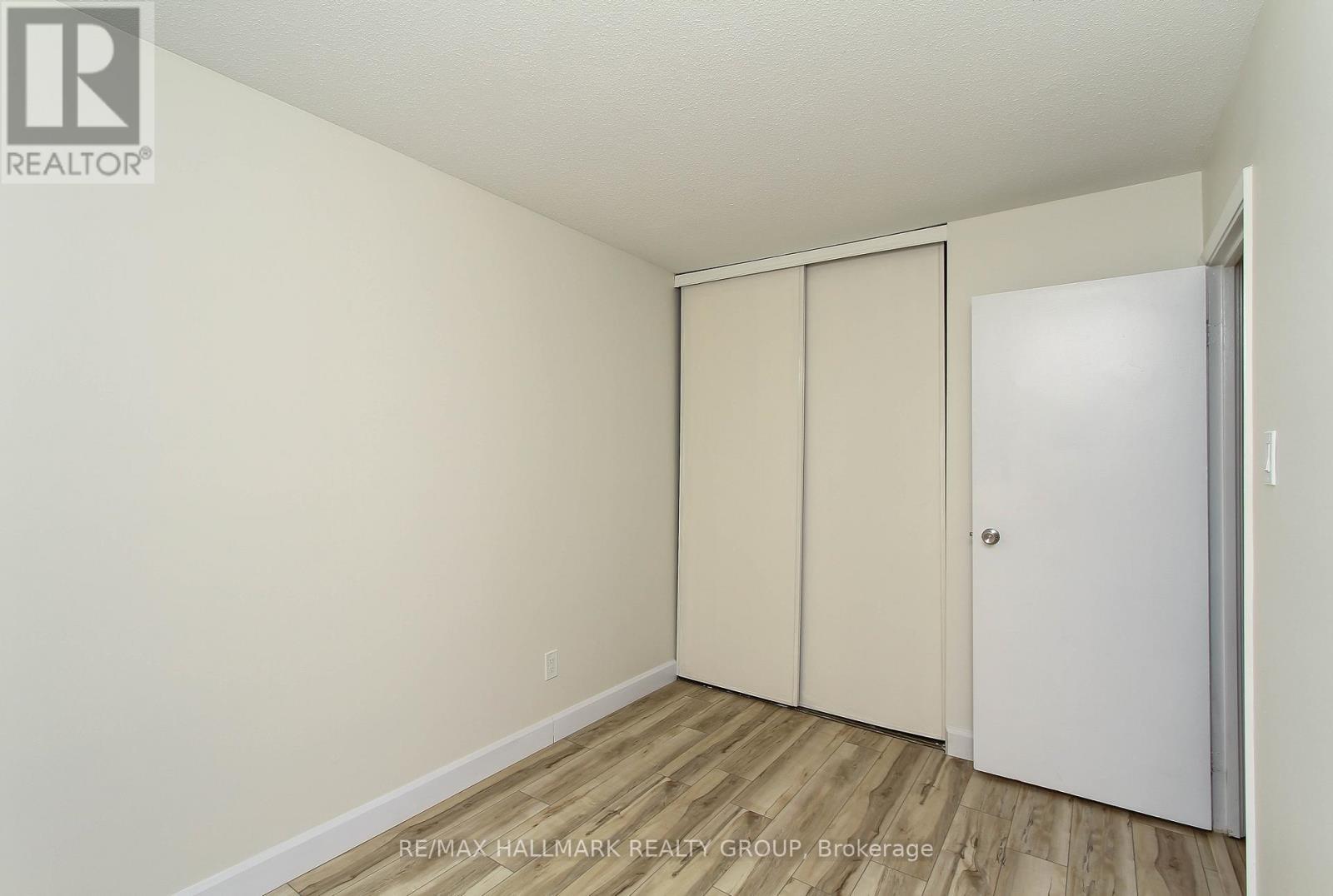 1800 Stonehenge Crescent, Ottawa, ON - Indoor Photo Showing Other Room