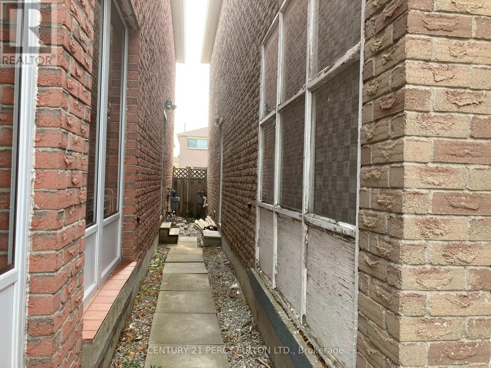 Bsmt - 41 Rosseter Road, Markham, ON - Outdoor