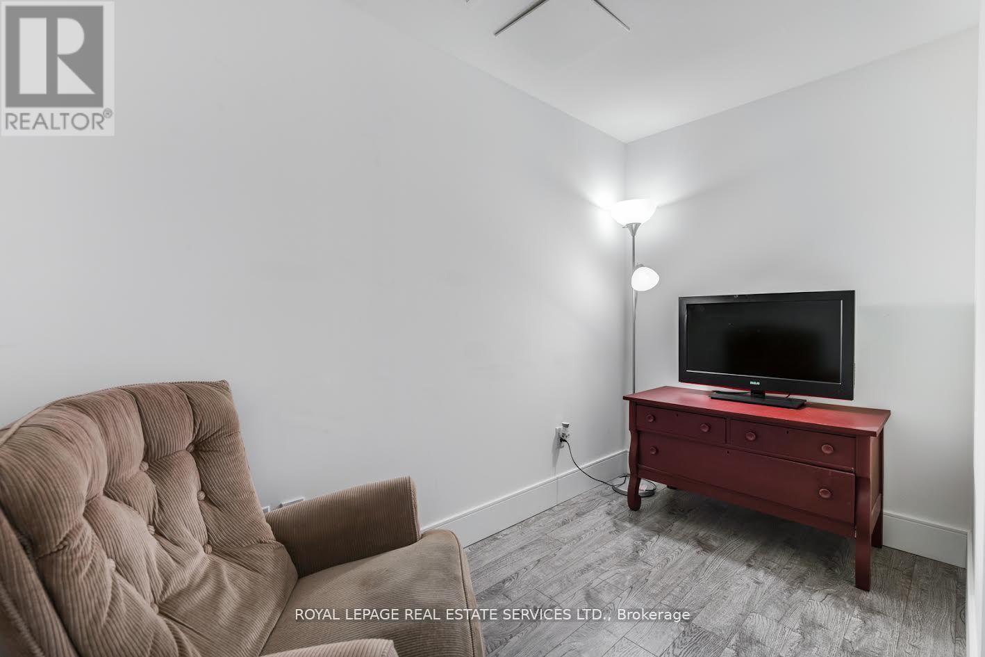 412 - 15 Prince Albert Boulevard, Kitchener, ON - Indoor