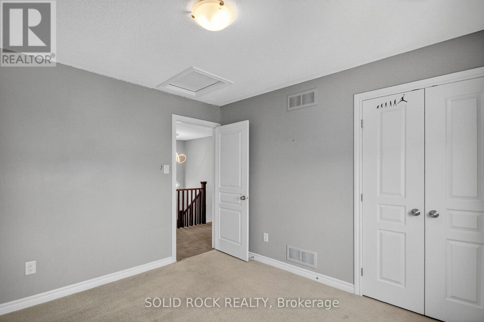 118 Wilhelmina Place, Ottawa, ON - Indoor Photo Showing Other Room