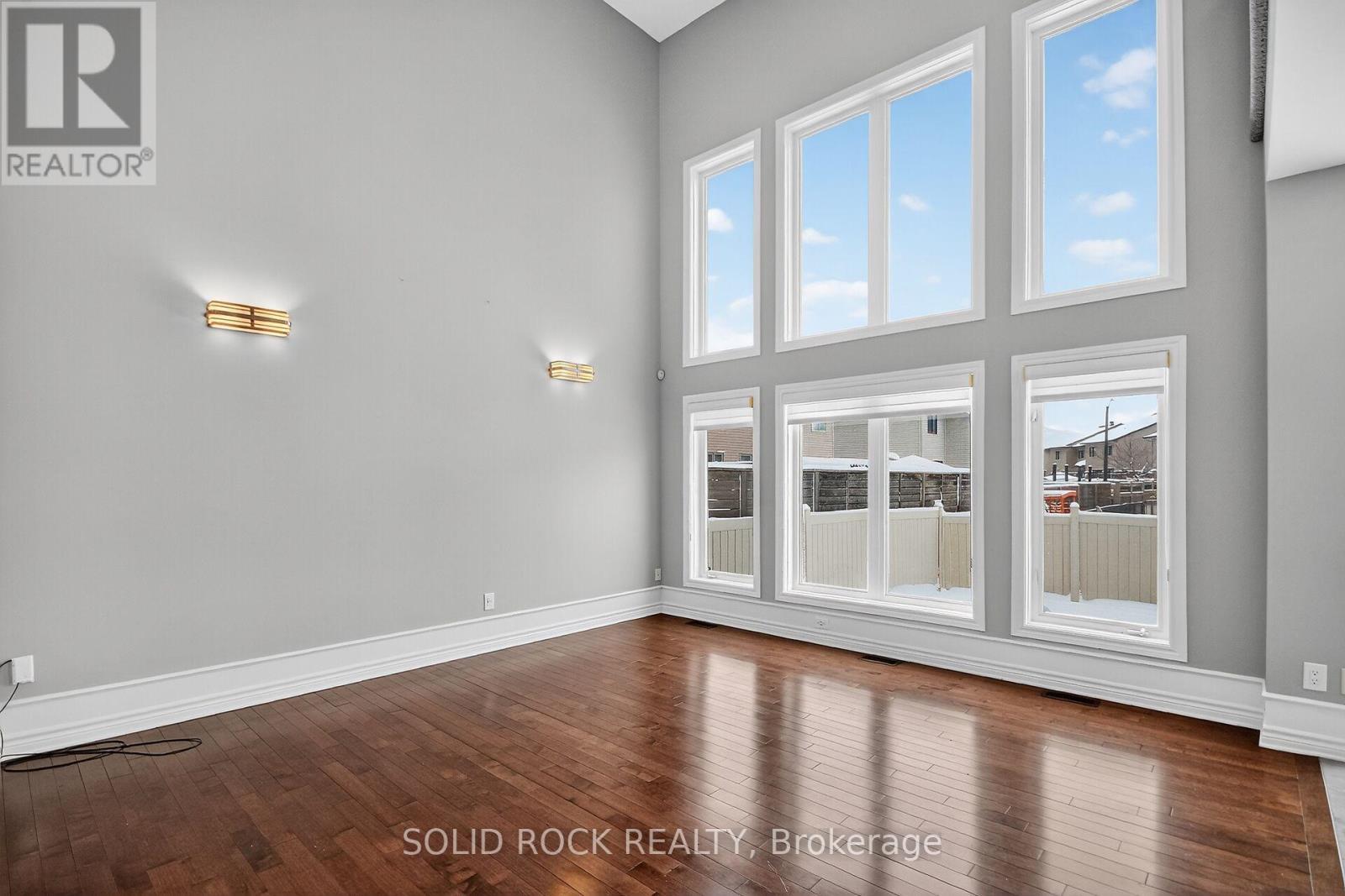 118 Wilhelmina Place, Ottawa, ON - Indoor Photo Showing Other Room