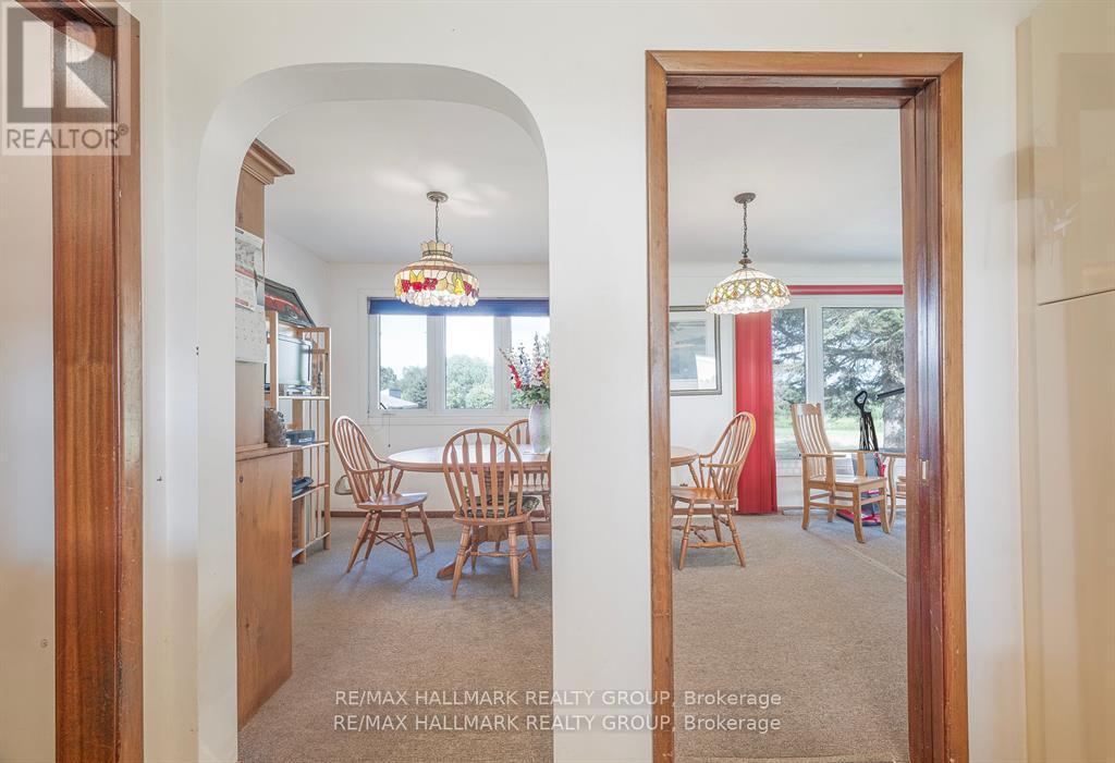 6050 Old Richmond Road, Ottawa, ON - Indoor