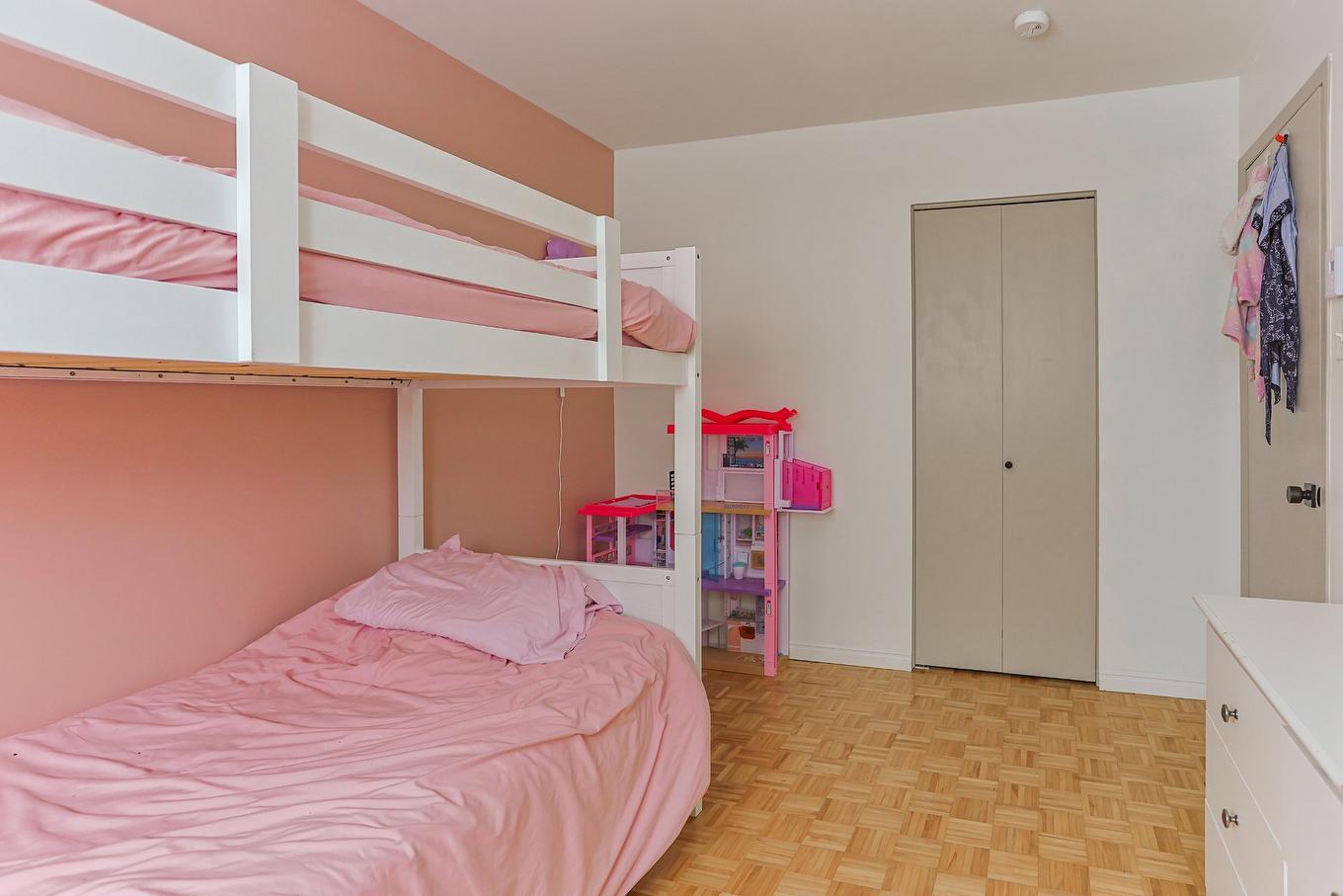 Chambre à coucher - 5305 Rue De Prince-Rupert, Laval (Auteuil), QC - Indoor Photo Showing Bedroom