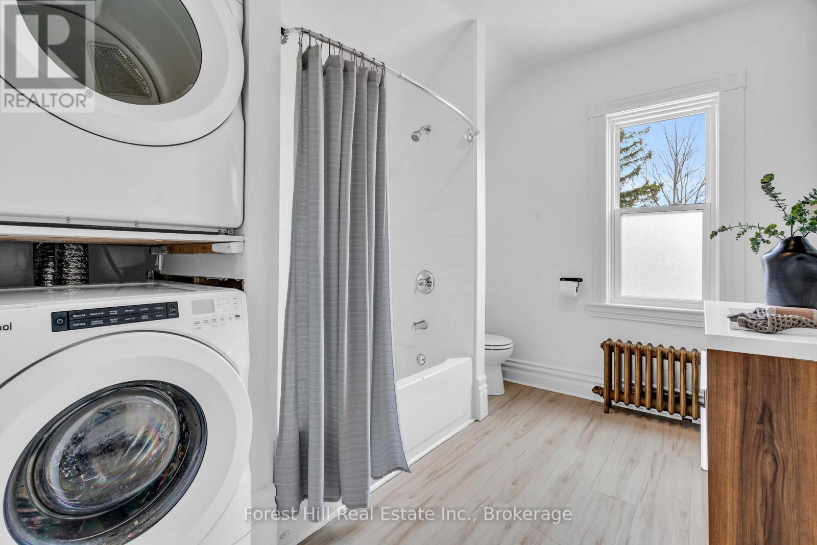 184 Boucher Street E, Meaford, ON - Indoor Photo Showing Laundry Room