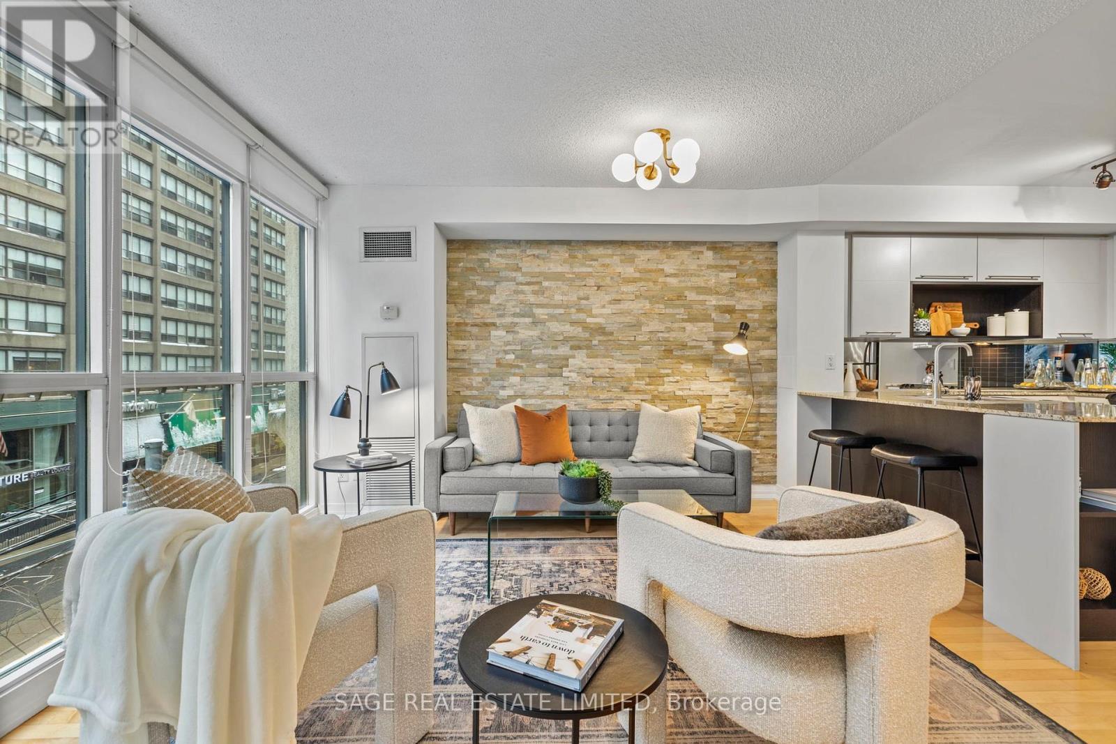 Incredible space! - 328 - 25 Carlton Street, Toronto, ON - Indoor With Fireplace