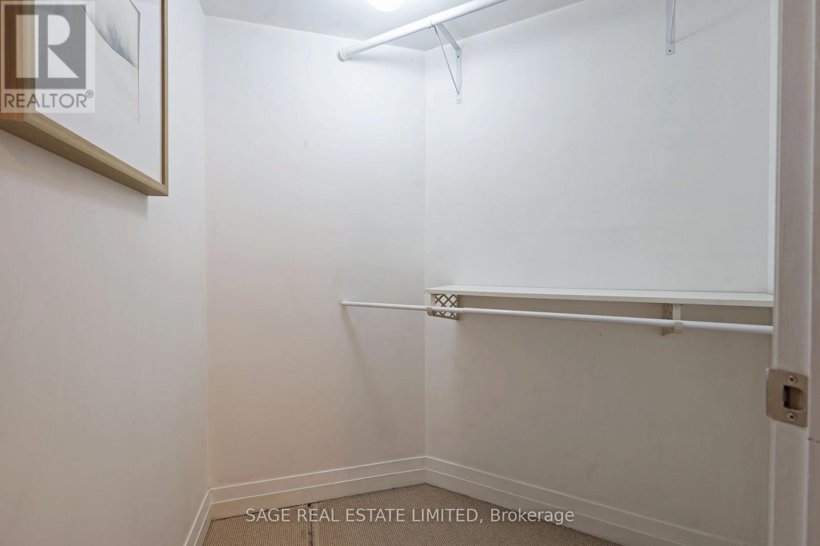 Large walk-in closet! - 328 - 25 Carlton Street, Toronto, ON - Indoor With Storage
